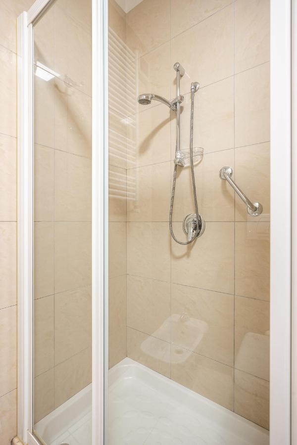 Home Abate Gimma 170 Bari Exterior photo