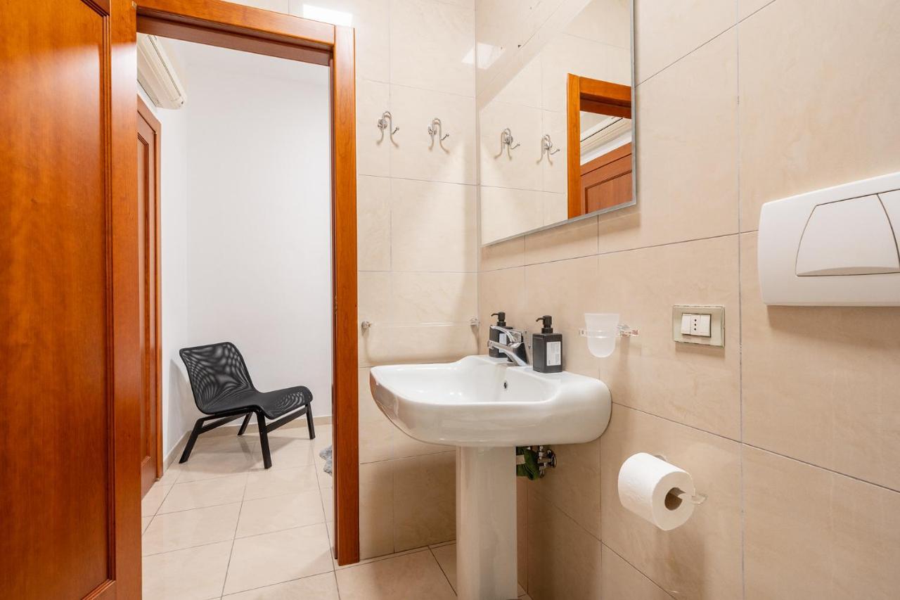 Home Abate Gimma 170 Bari Exterior photo